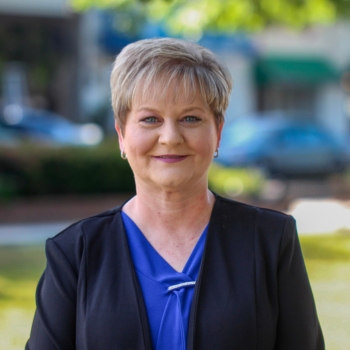 Dee Huchton